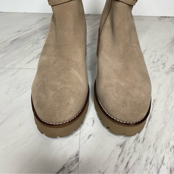Blondo Dagger Tan Suede Bootie 10M - Picture 10 of 15